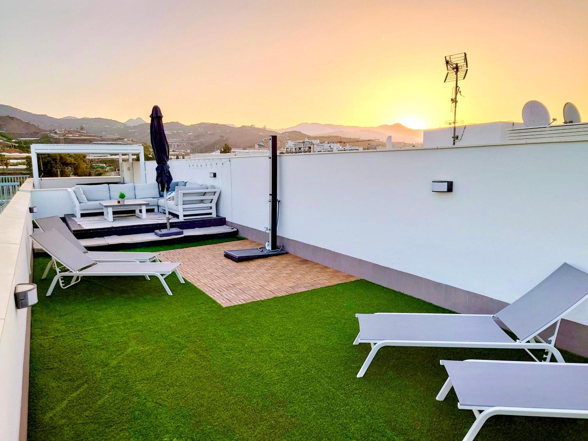 Four Bedroom Penthouse In Torrox Exterior photo